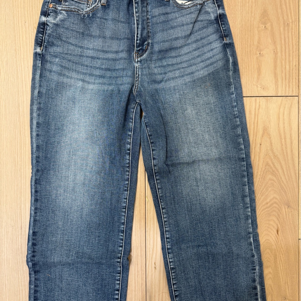 Judy Blue Women's Straight Leg Jeans in Classic Blue